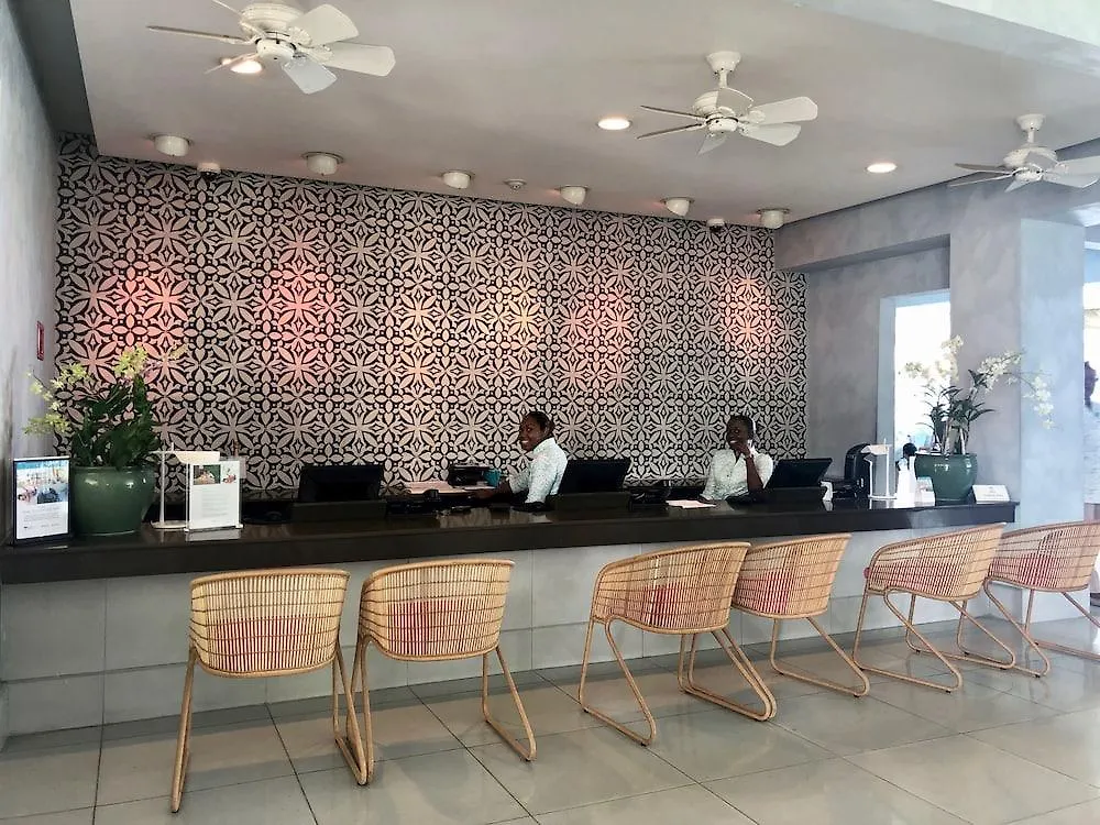 Курортный комплекс Отель Couples Tower Isle (Adults Only) Очо-Риос